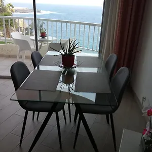 https://estudio-con-vistas-piscina-y-playa.tenerifehoteles.net